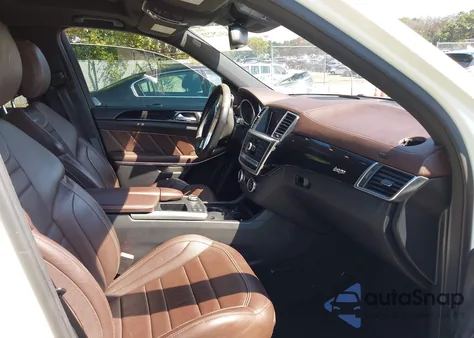 2015 Mercedes-Benz Gl 63 Amg 4Matic z USA, uszkodzony, nr VIN 4JGDF7EE9FA534755